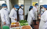 嚴格落實學校主體責任，堅決筑牢食品安全防線