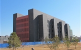 學(xué)院圖書館、體育館等建設(shè)項(xiàng)目已全部復(fù)工續(xù)建