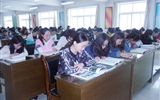 學(xué)院師生深入學(xué)習(xí)《總書記的勸學(xué)篇》《習(xí)近平勸你多讀書》《世界讀書日，我們?yōu)槟憷首x一封總理來信》，開展讀書月系列活動(dòng)